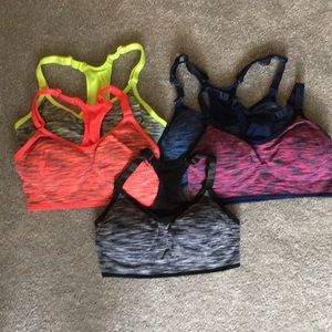 Maternity and nursing sports bras; set of 5